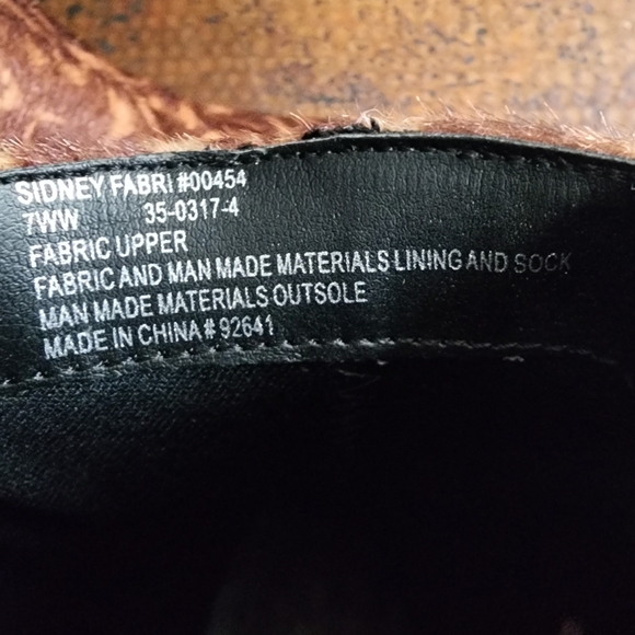 Comfortview Wide Width Sidney Booties - Picture 14 of 16